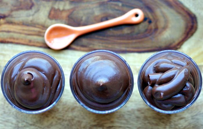 vegan-baking-chocolate-pudding-horizontal