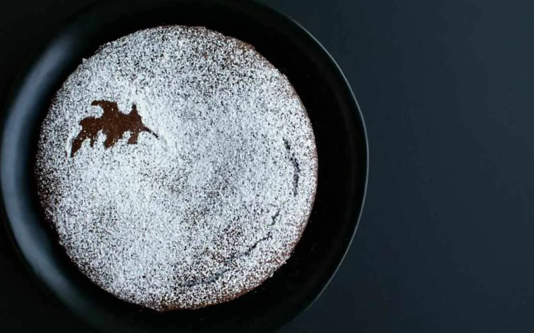 Dark Chocolate-Ancho Chile Cake