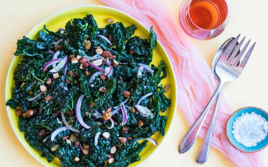This Kale Salad Benefits From a Little Rest